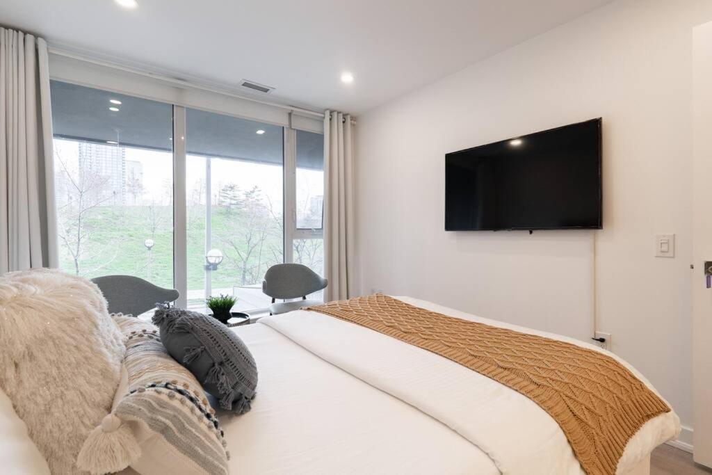 Luxe 2 Bed Suite Downtown Toronto Near Waterfront 외부 사진