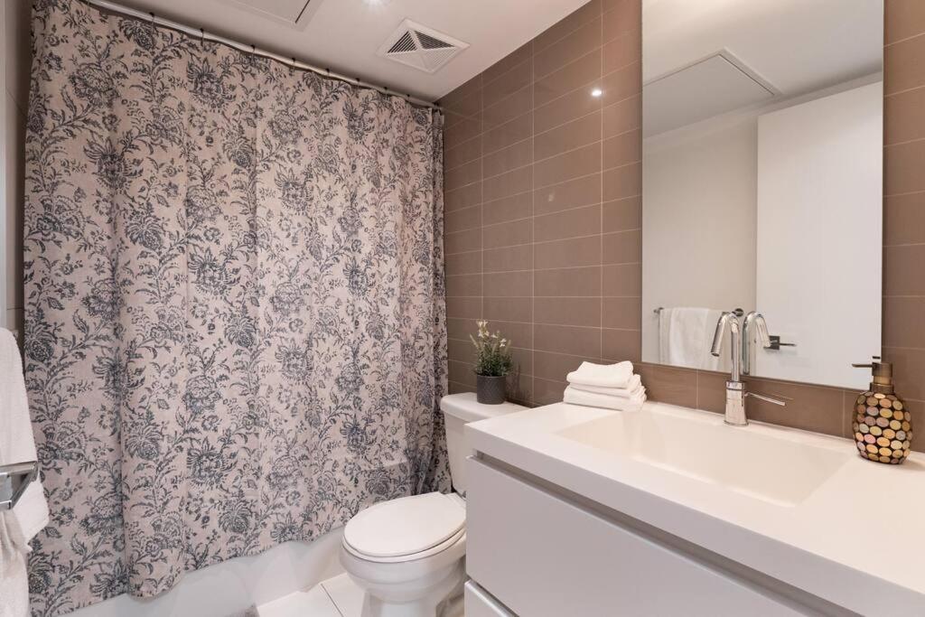 Luxe 2 Bed Suite Downtown Toronto Near Waterfront 외부 사진